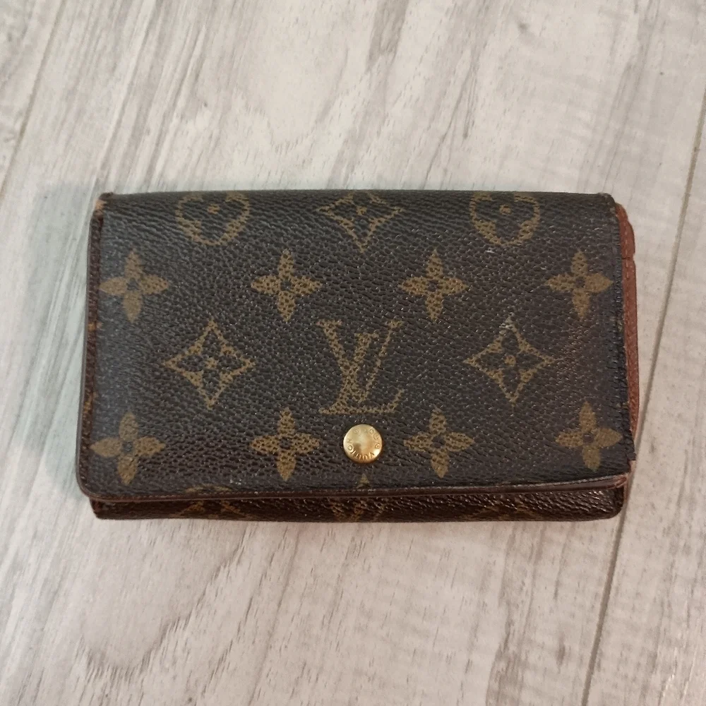 Louis Vuitton Monogram Porte Monnaie Tresor Wallet
